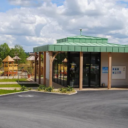 Campsite Camping Posay Vacances La Roche-Posay