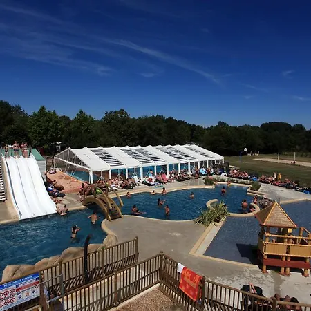 Campsite Camping Posay Vacances La Roche-Posay