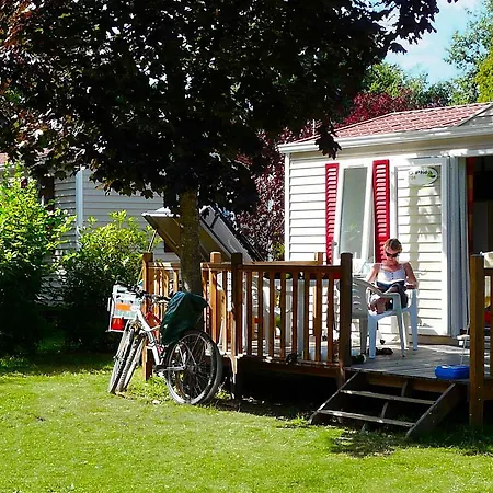Campsite Camping Posay Vacances La Roche-Posay
